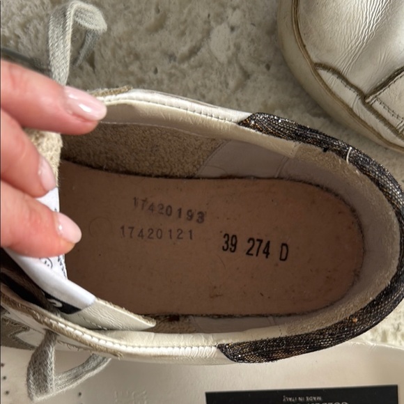 Golden Goose Superstars - Picture 7 of 16